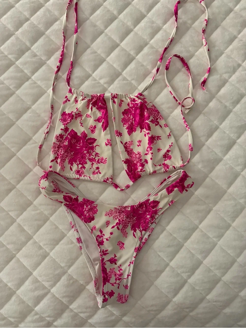 Frankie’s Bikinis size small